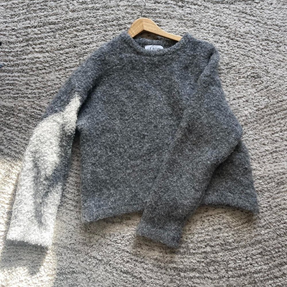 Le Bon Shoppe grey sweater